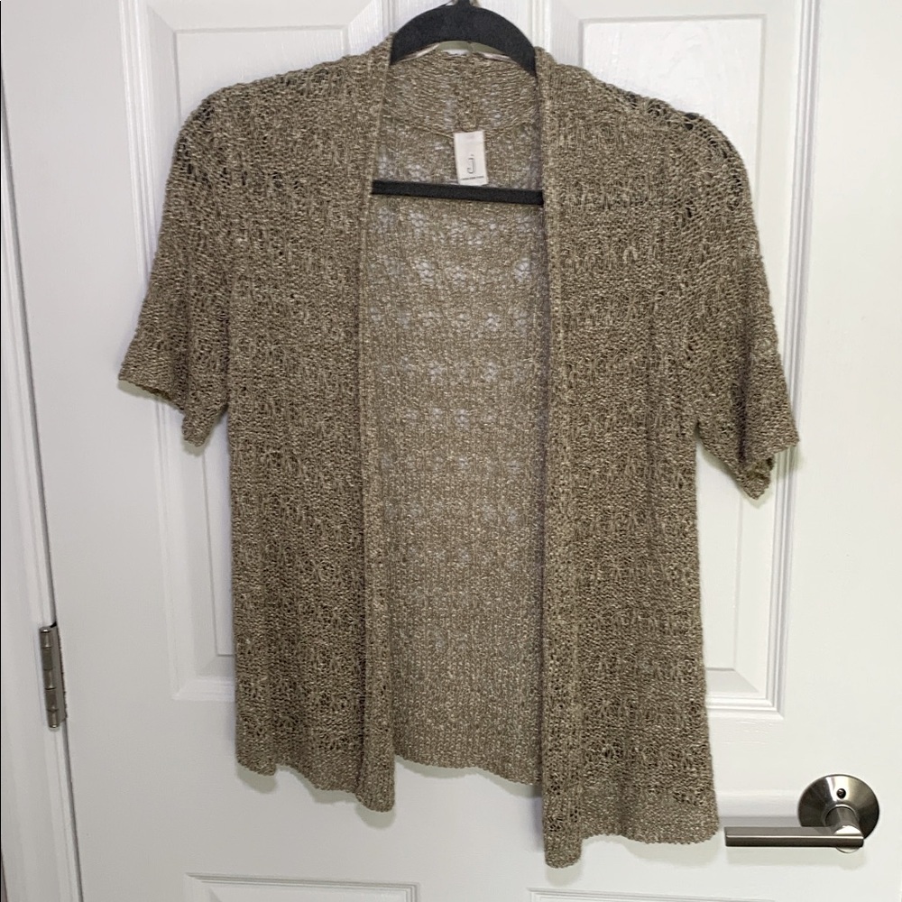 Jones New York crochet/ loose knit open front shirt sleeved cardigan tan size XS